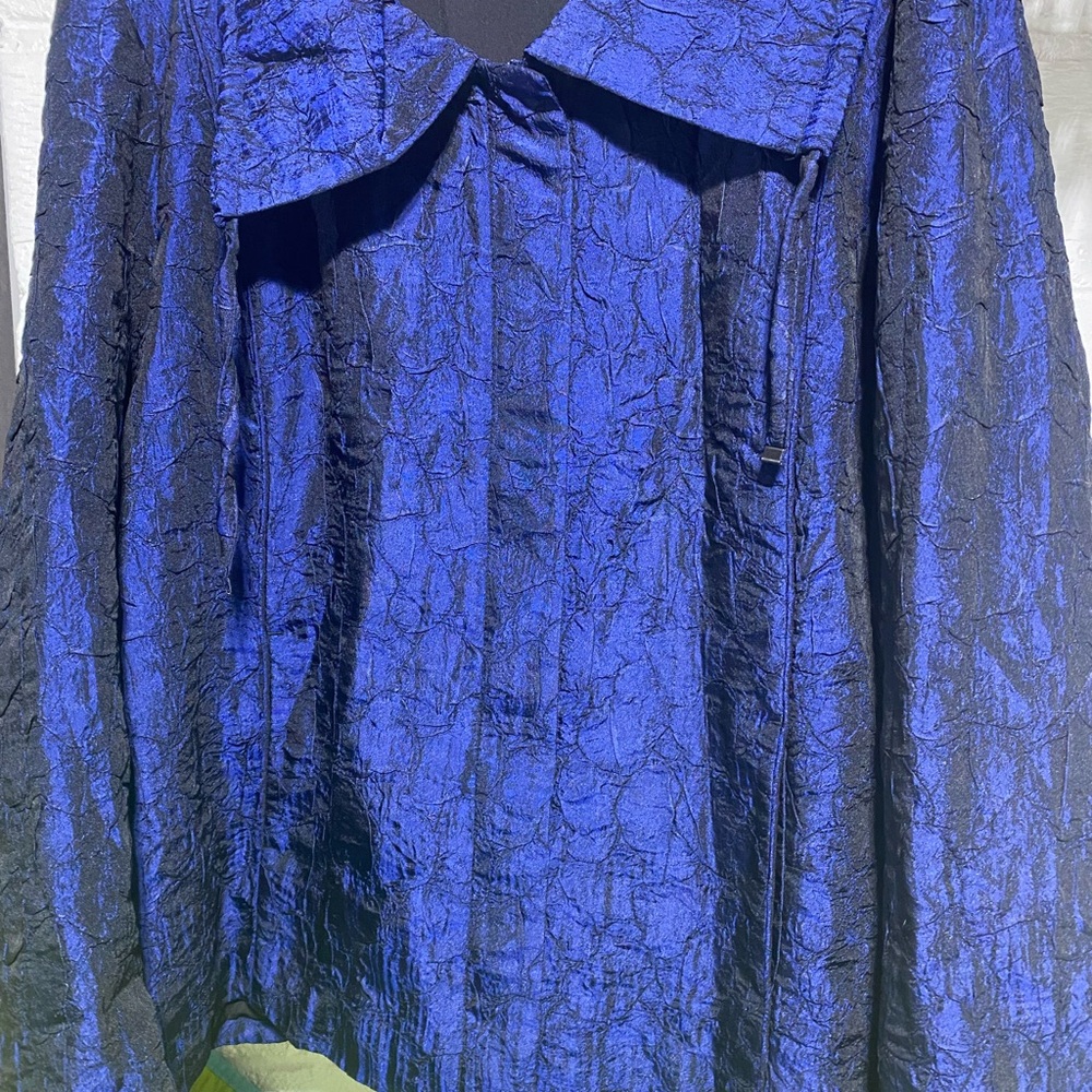 Elegant Blue Women's Jacket